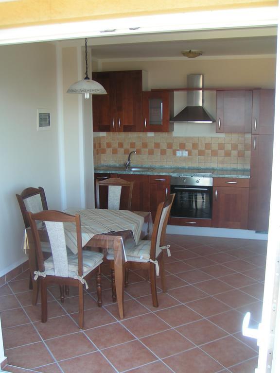 Apartments Salvore Crveni Vrh Quarto foto